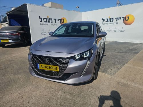 Peugeot 208, 2021, photo
