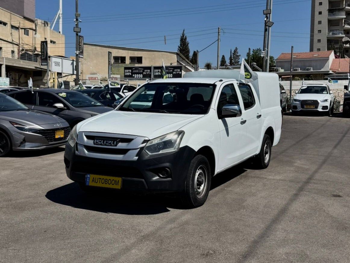 Isuzu D-Max с пробегом, 2017