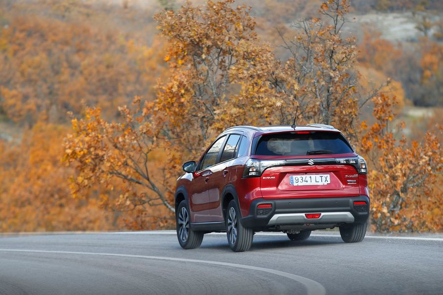 Сузуки S-Кросс. Новое — это хорошо забытое старое — AUTOBOOM.co.il