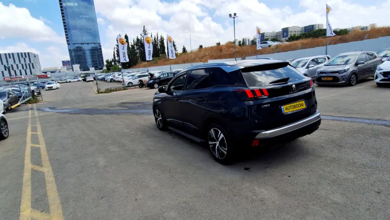 Peugeot 3008 с пробегом, 2020