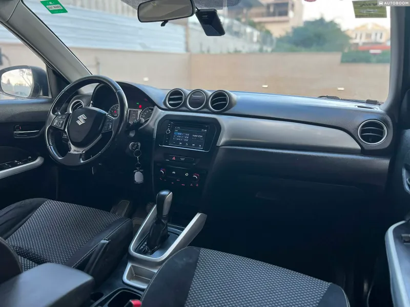 Suzuki Vitara 2nd hand, 2016