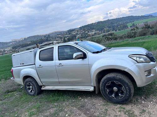 Isuzu D-Max, 2013, photo