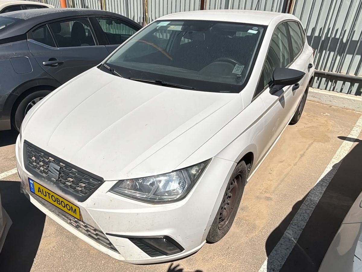SEAT إيبيزا مستعمل, 2021