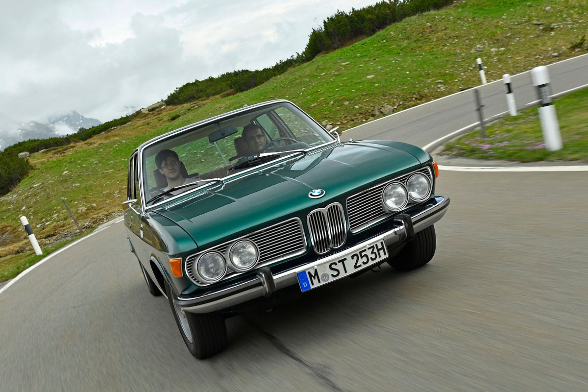 BMW E3 1968. Carrosserie, extérieur. Berline, 1 génération