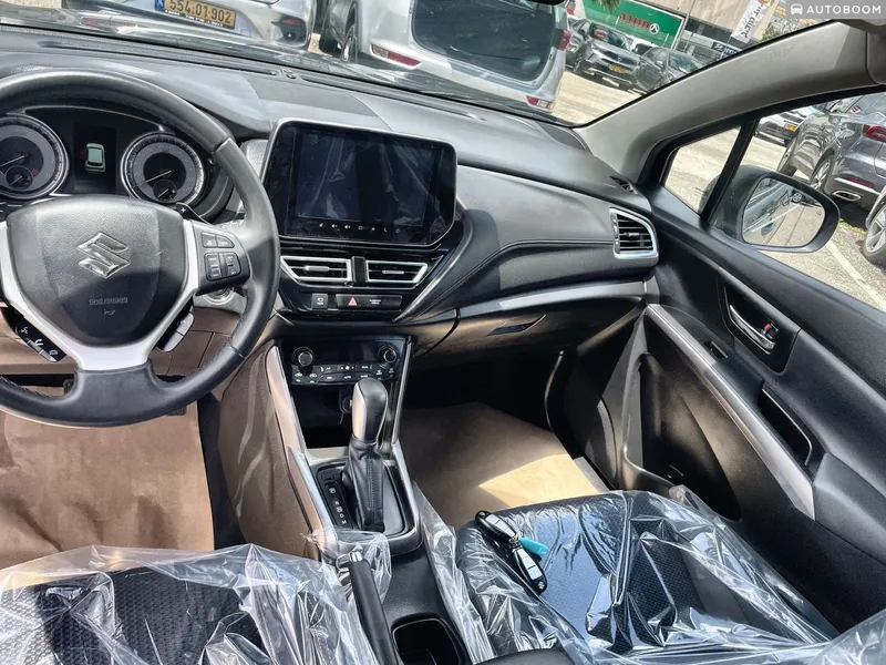 Suzuki S-Cross 2ème main, 2024