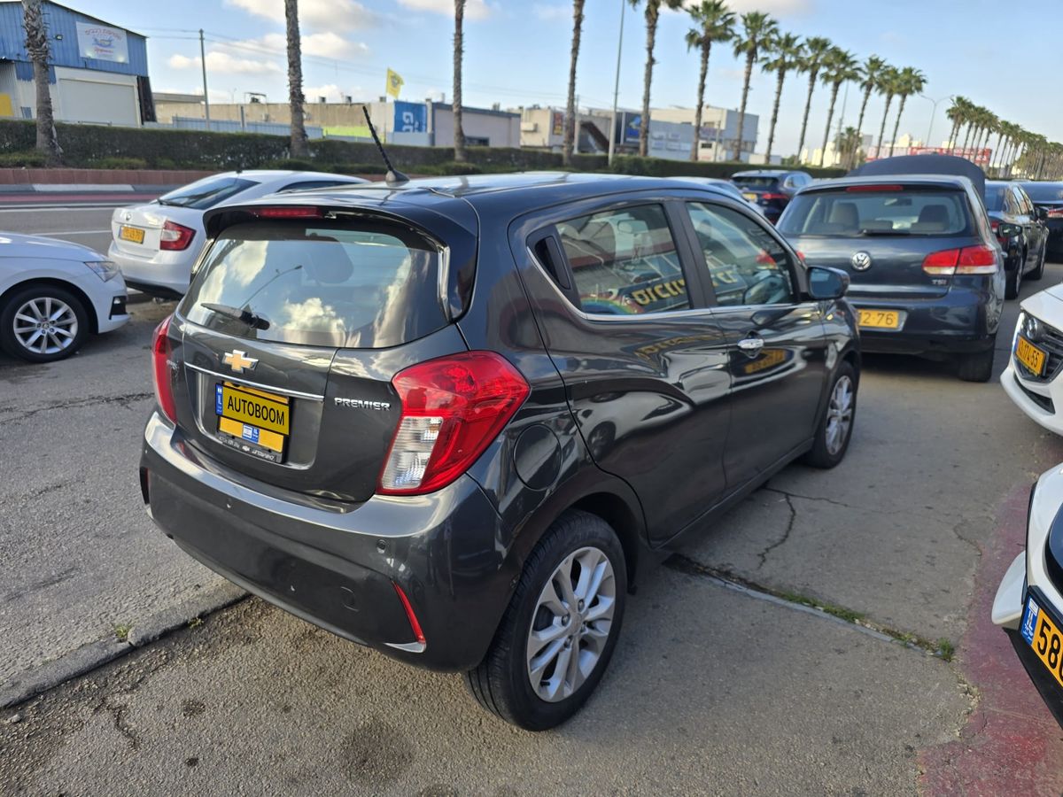 Chevrolet Spark 2nd hand, 2020, private
