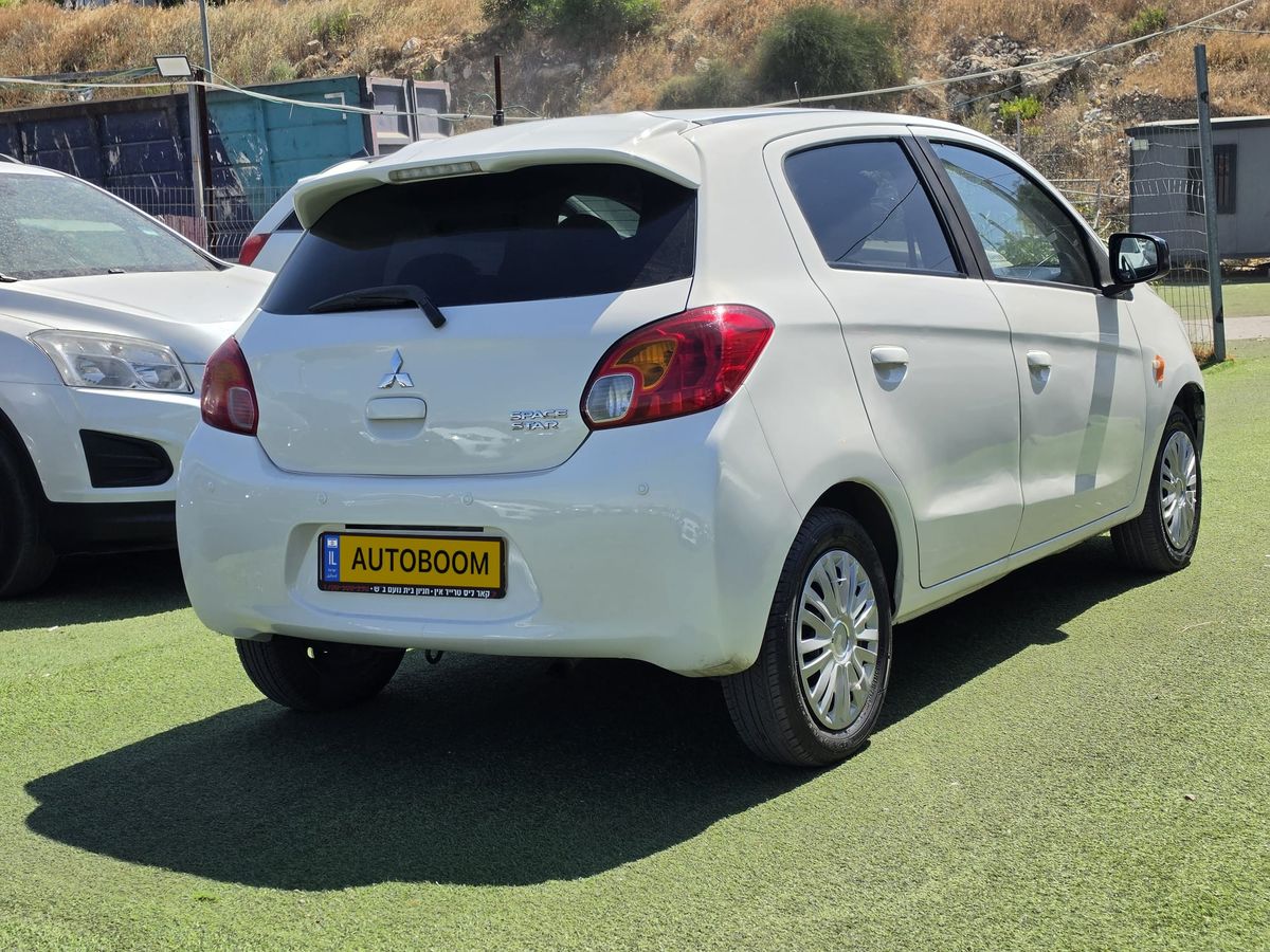 Mitsubishi Space Star 2nd hand, 2013, private