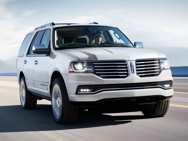 Lincoln Navigator 2014. Carrosserie, extérieur. VUS 5-portes, 3 génération, restyling