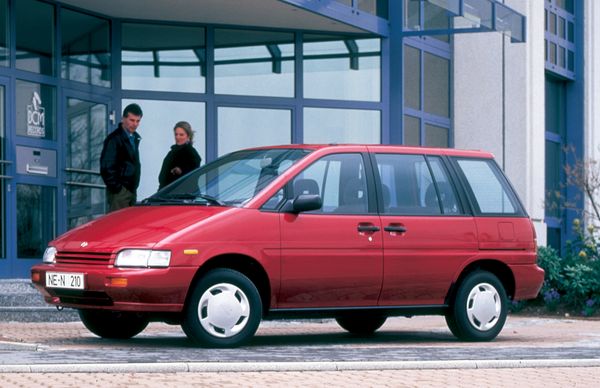 Nissan Prairie 1988. Carrosserie, extérieur. Compact Van, 2 génération