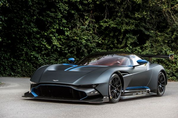 Aston Martin Vulcan 2015. Bodywork, Exterior. Coupe, 1 generation