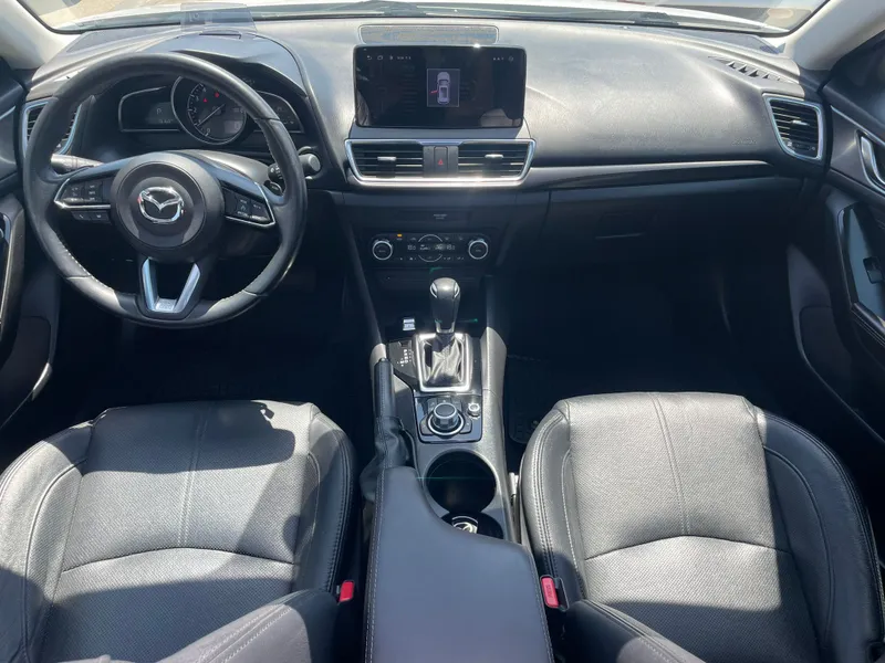 Mazda 3 2ème main, 2017, main privée