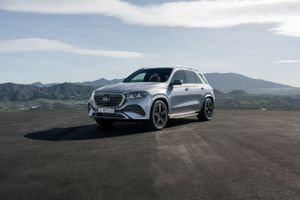 Mercedes GLE 2026. Exterior. SUV 5-doors, 2 generation, restyling 2