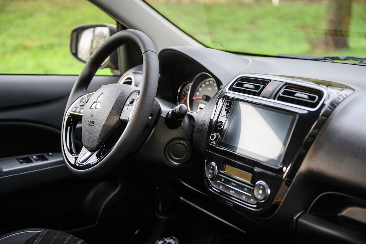 Mitsubishi Space Star 2019. Dashboard. Hatchback 5-door, 2 generation, restyling 2