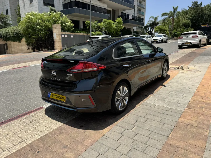Hyundai IONIQ с пробегом, 2018, частная рука