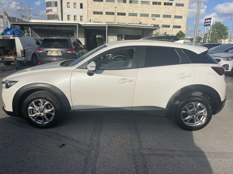 Mazda CX-3 с пробегом, 2023