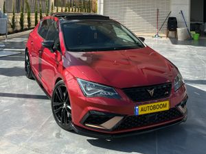 SEAT Leon Cupra, 2019, фото