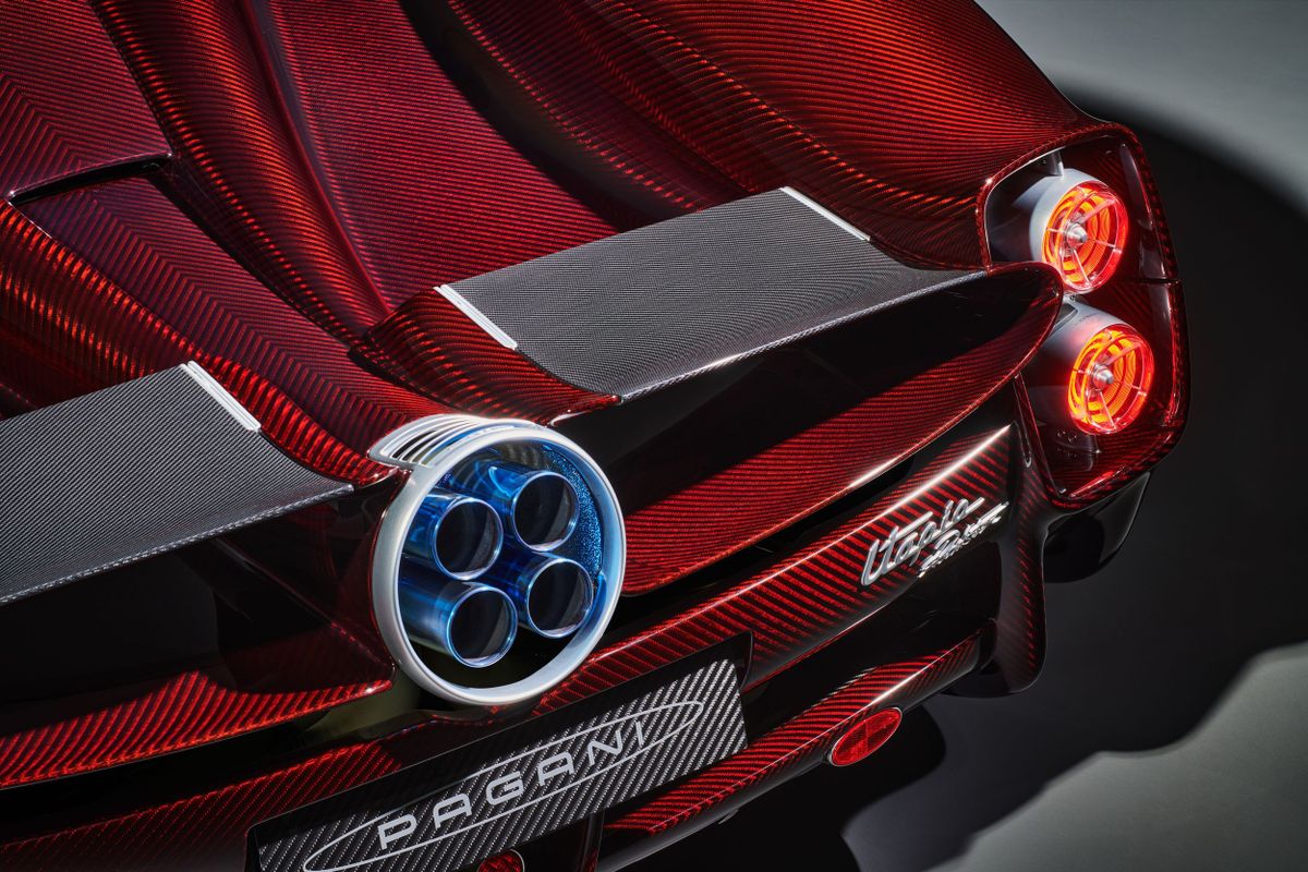 Pagani Utopia 2024. Кузов, экстерьер. Родстер, 1 поколение