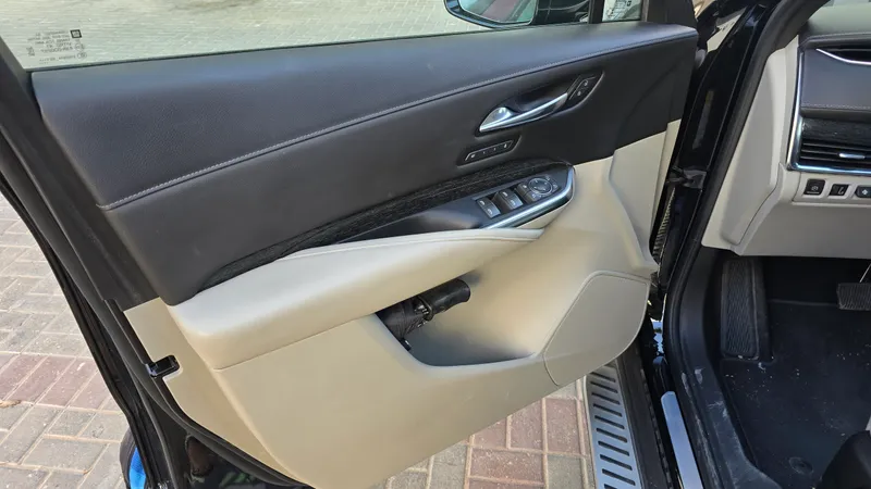 Cadillac XT4 2nd hand, 2021, private hand