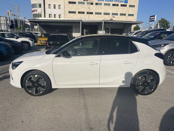 Opel Corsa 2nd hand, 2021, private hand