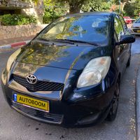 Toyota Yaris 2nd hand, 2011, private