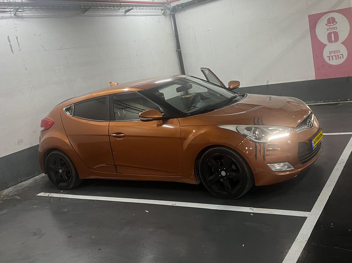 Hyundai Veloster с пробегом, 2011, частная рука