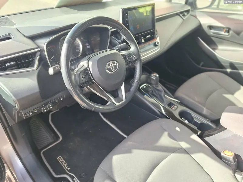Toyota Corolla 2nd hand, 2022