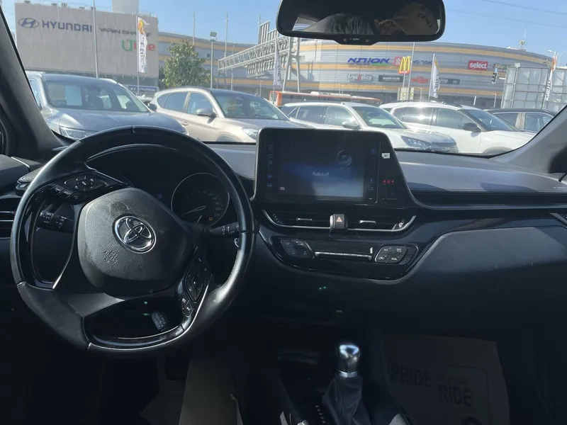 Toyota C-HR 2nd hand, 2019, private hand