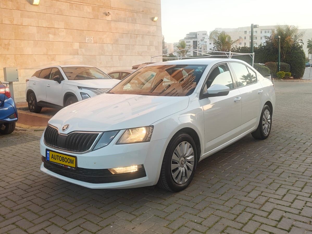 Škoda Octavia 2ème main, 2018