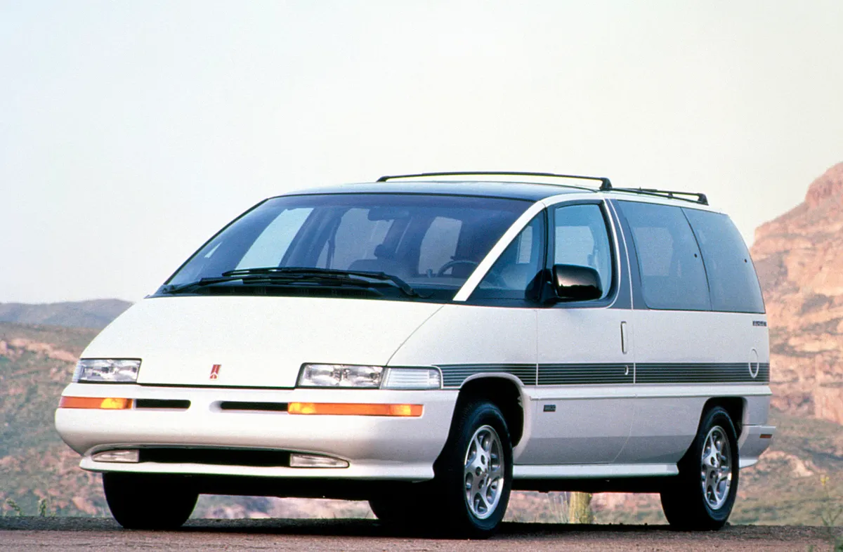Oldsmobile online silhouette van