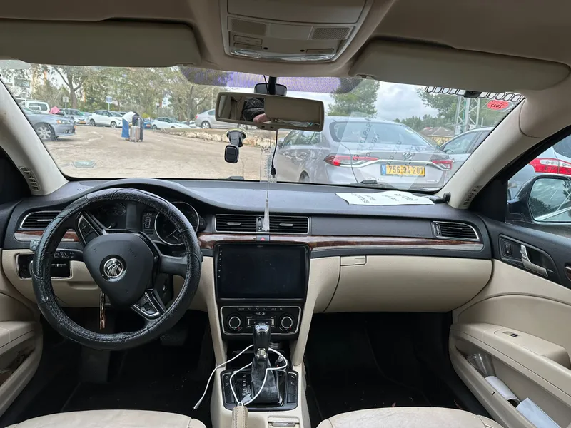 Škoda Superb 2ème main, 2014, main privée