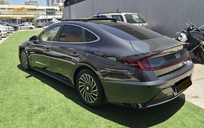 Hyundai Sonata с пробегом, 2021, частная
