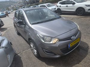 יונדאי i20, 2013, תמונה