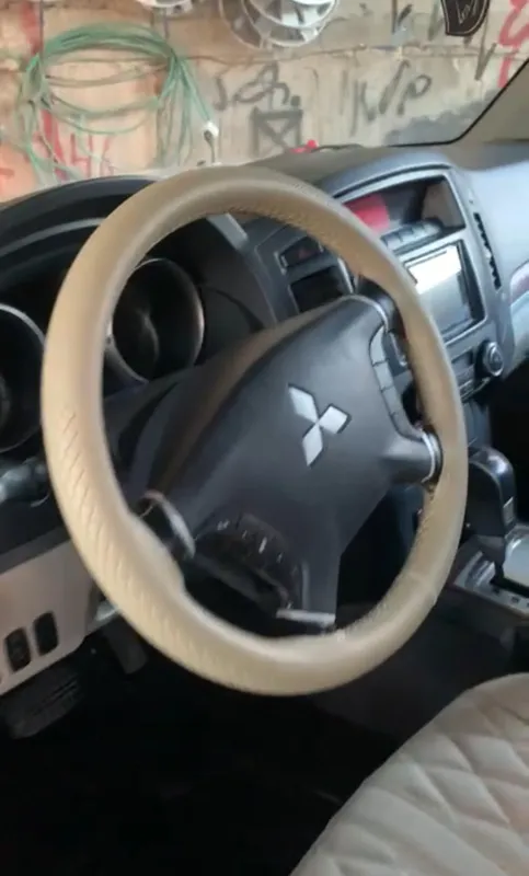 Mitsubishi Pajero с пробегом, 2012, частная рука