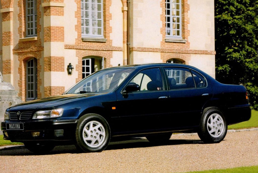 Nissan Maxima 1995. Carrosserie, extérieur. Berline, 4 génération