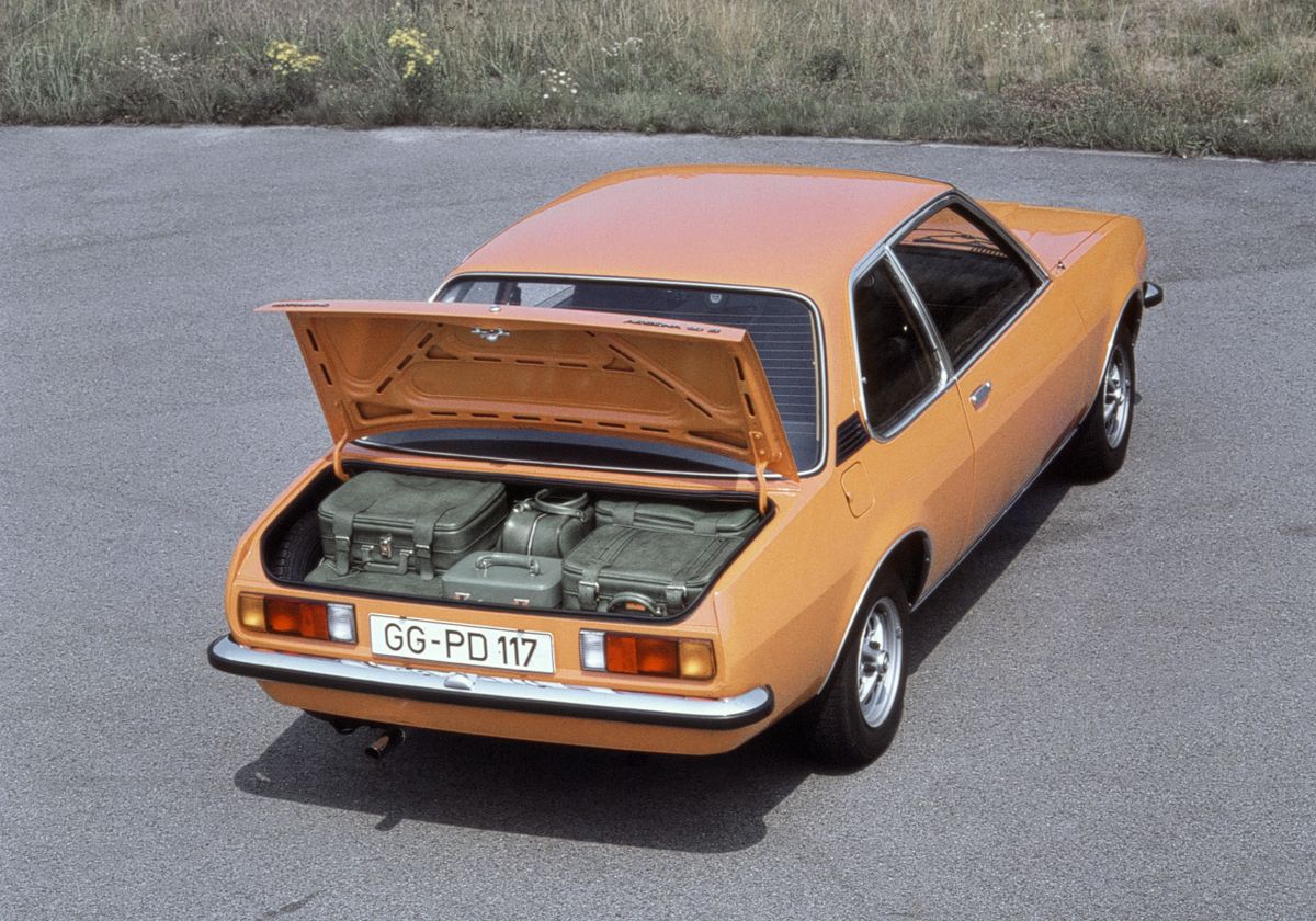 Opel Ascona 1975. Bodywork, Exterior. Sedan 2-doors, 2 generation