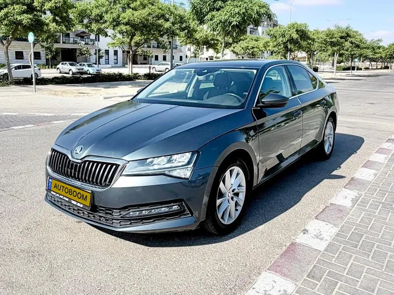 סקודה סופרב יד 2 רכב, 2021