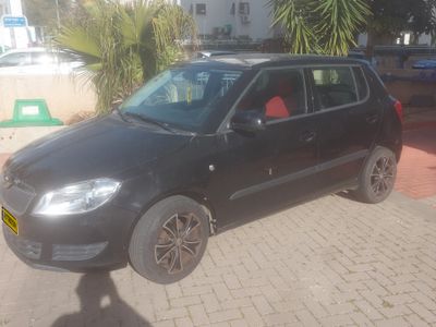 Škoda Fabia 2ème main, 2013, main privée