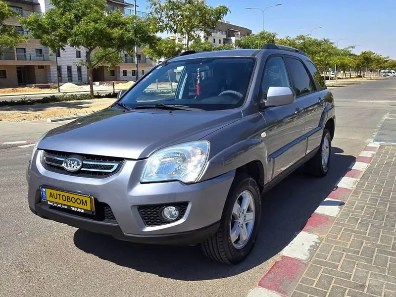 Kia Sportage с пробегом, 2010