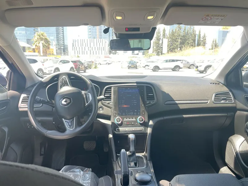 Renault Megane 2nd hand, 2023