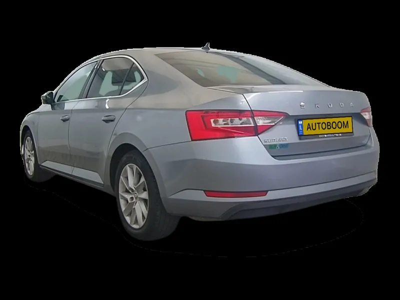 Skoda Superb 2nd hand, 2020