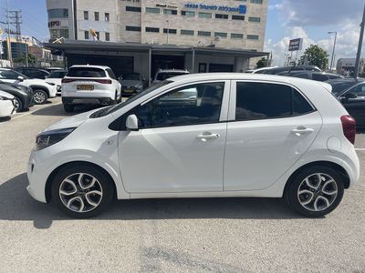 Kia Picanto 2nd hand, 2022, private hand