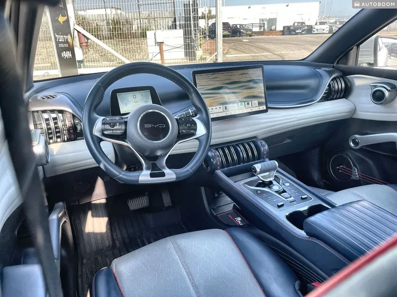 BYD Atto 3 с пробегом, 2023