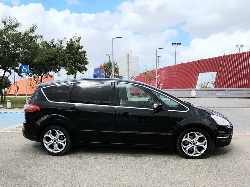 Ford S-MAX 2nd hand, 2014, private hand