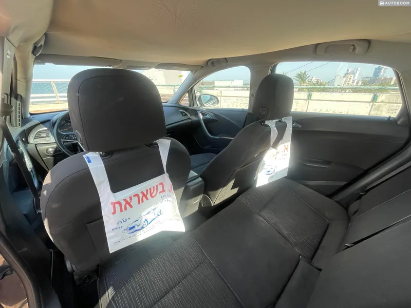 Opel Astra 2nd hand, 2013, private
