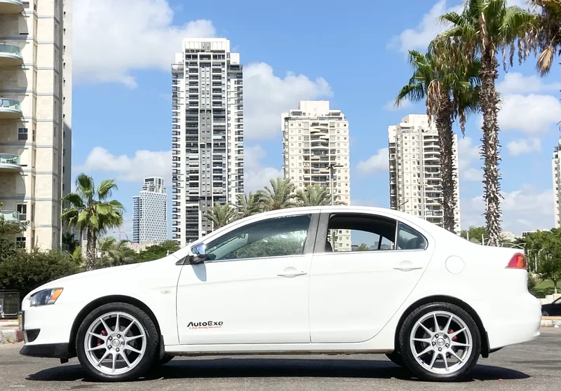Mitsubishi Lancer 2ème main, 2010, main privée
