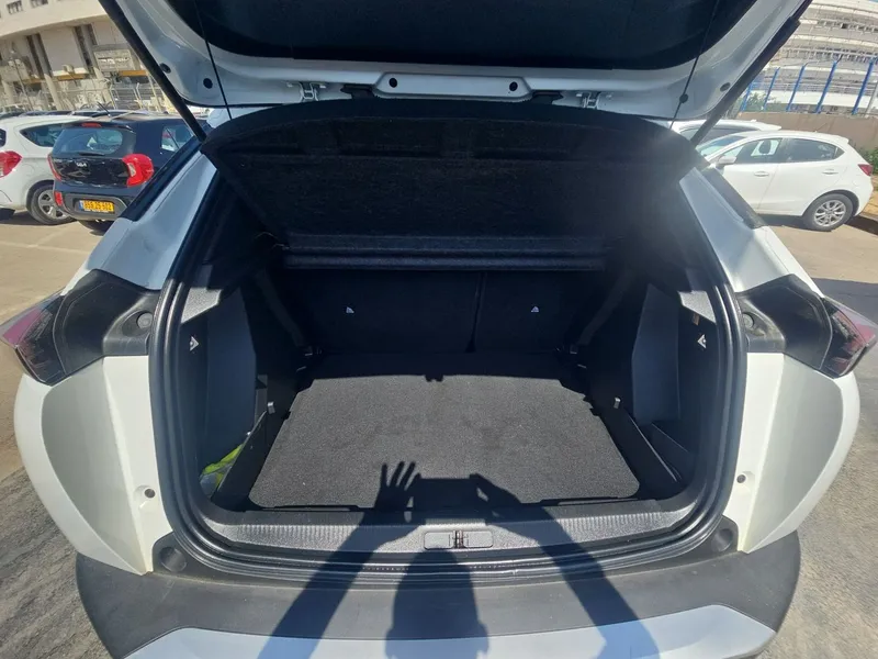 Peugeot 2008 2nd hand, 2021, private hand