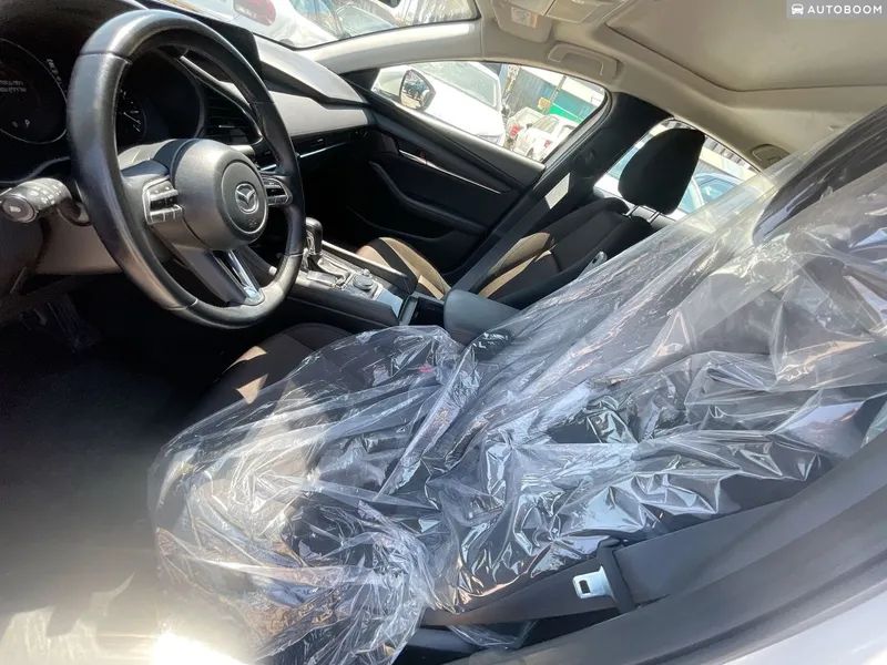 Mazda 3 2ème main, 2021