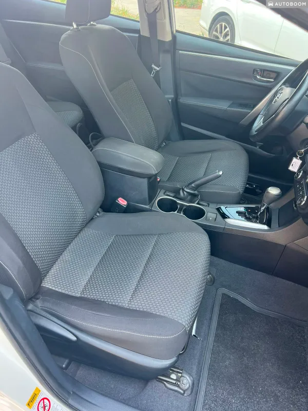 Toyota Corolla 2ème main, 2014, privée