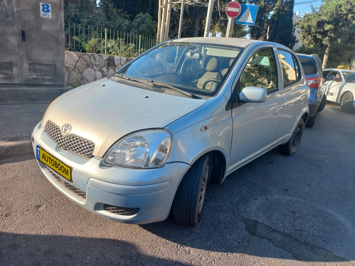 Toyota Yaris 2nd hand, 2005, private hand
