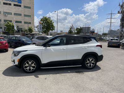 Kia Seltos 2nd hand, 2021, private hand